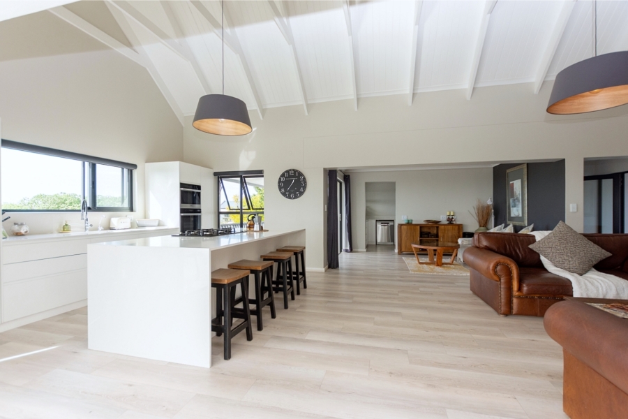 9 Bedroom Property for Sale in Olifantskop Western Cape